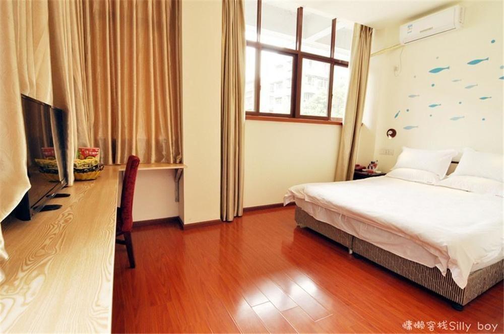 Renli Hotel  Chengdu Exterior foto
