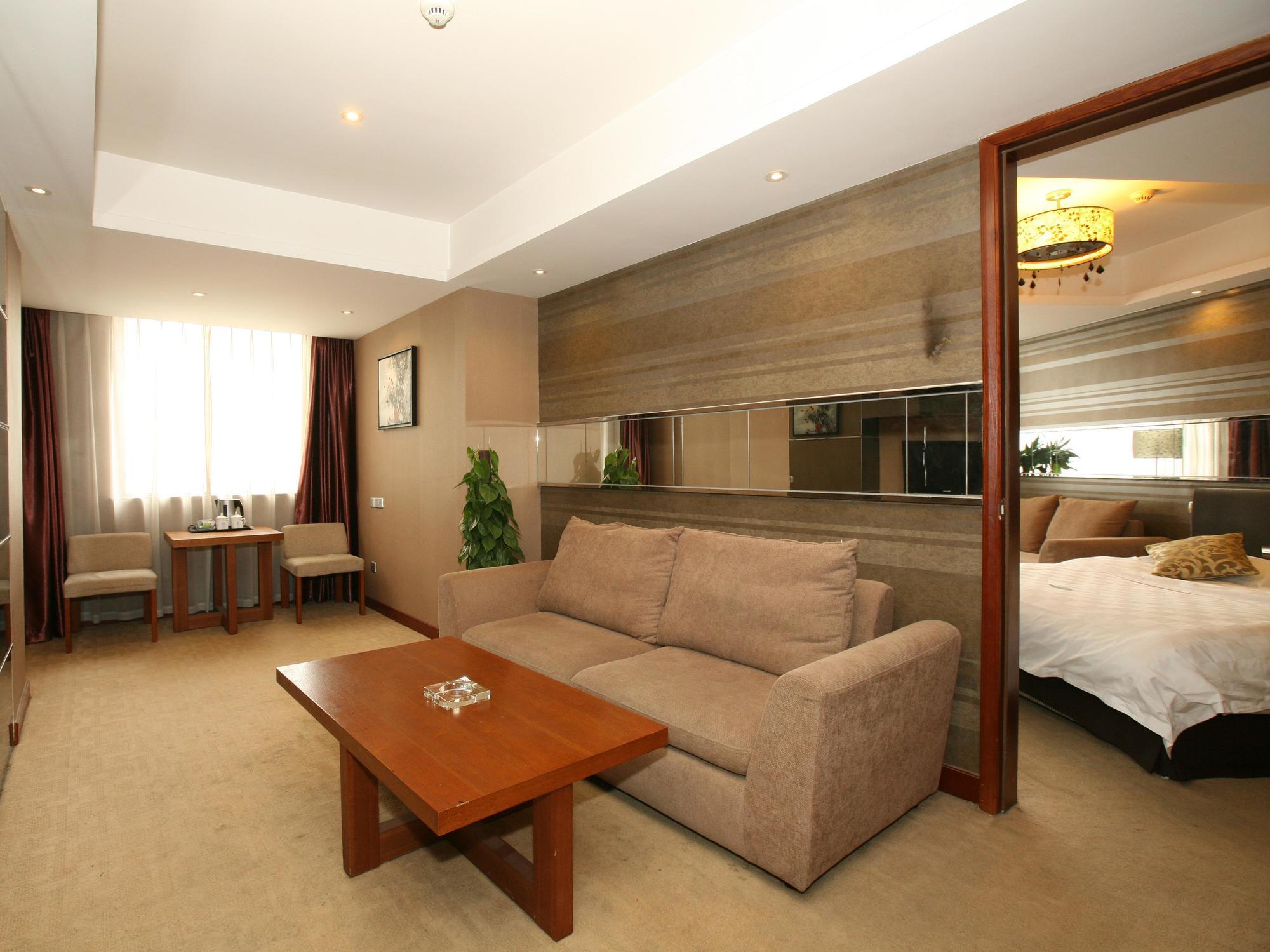 Renli Hotel  Chengdu Exterior foto